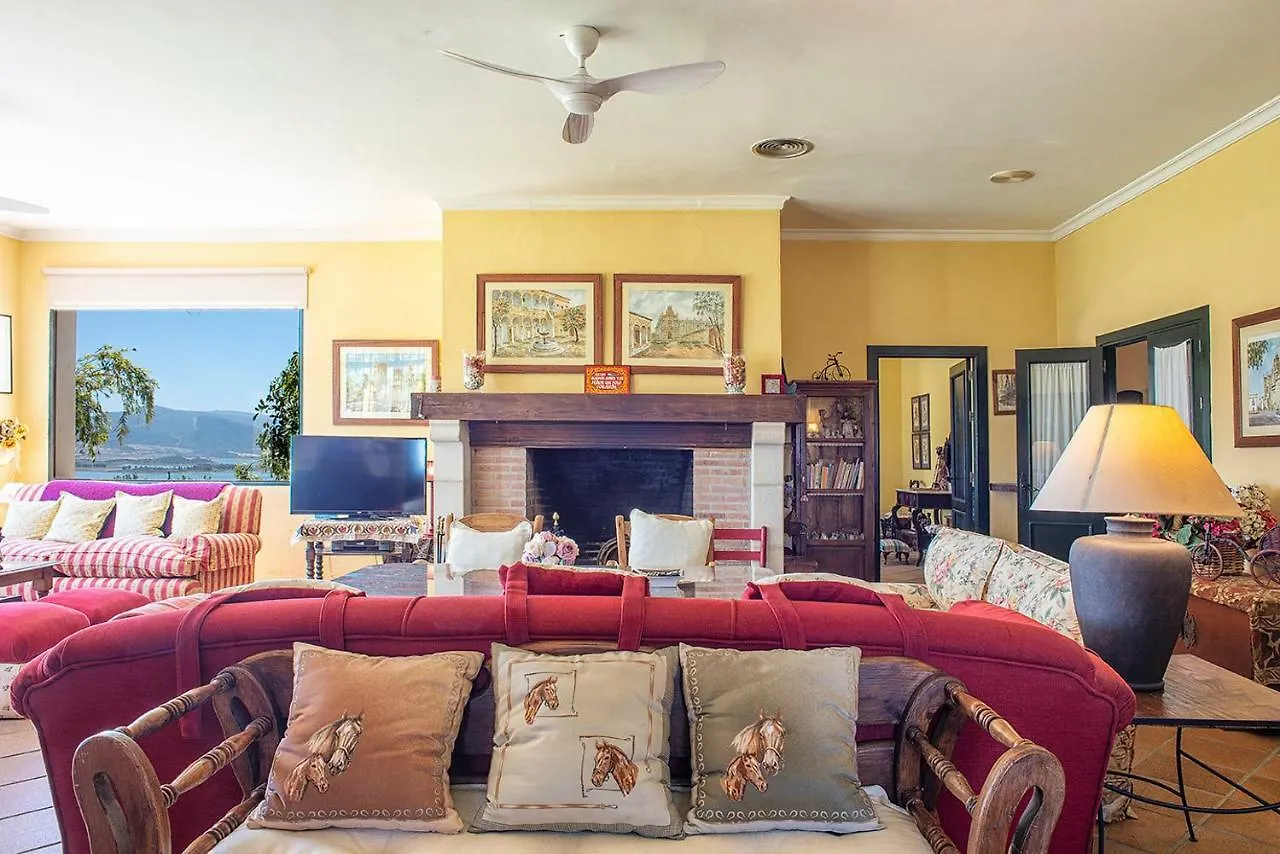 ארקוס דה לה פרונטרה Alterhome Private Villa Cortijo Sierra Y Lago בית נופש ארקוס דה לה פרונטרה